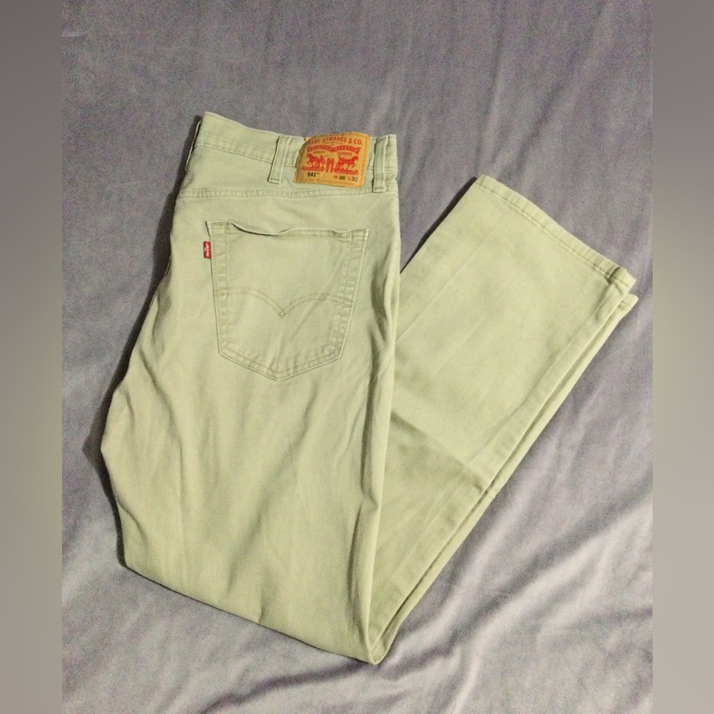 Levi's Men's Khaki Gently Worn Jeans